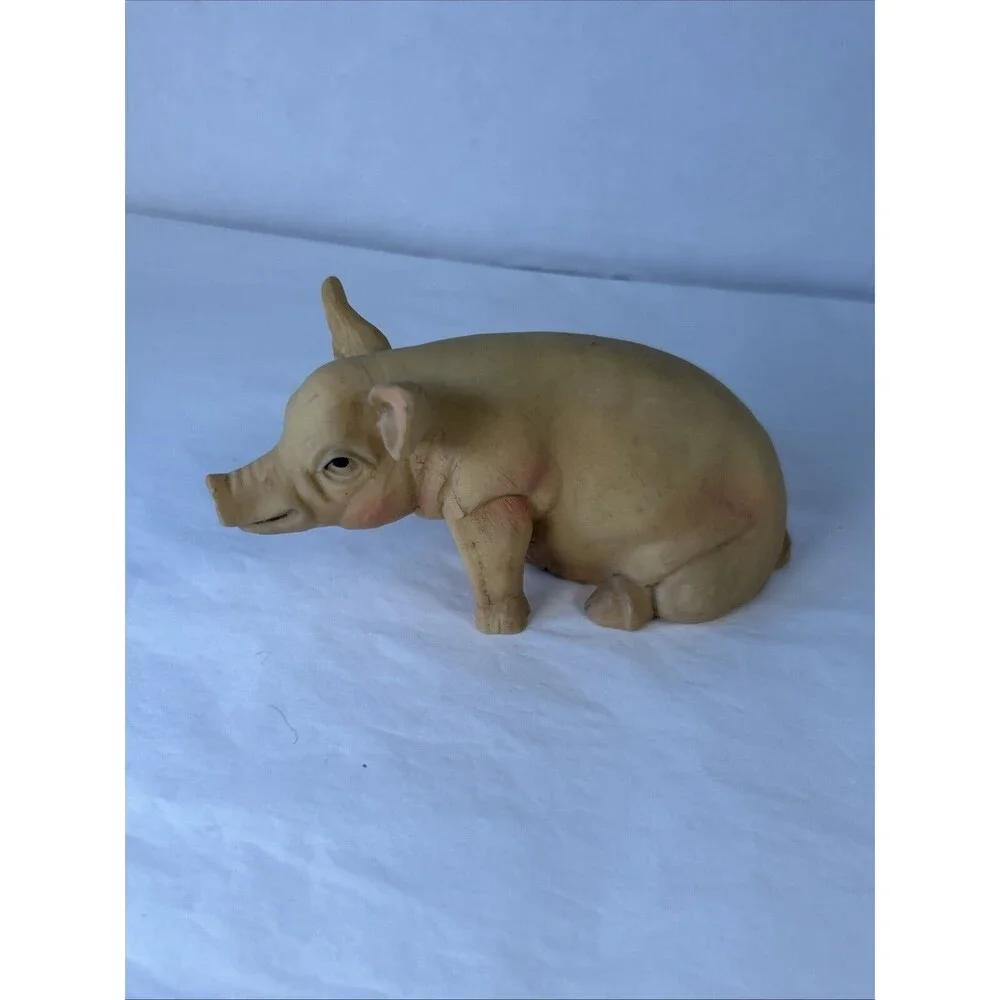PINK Pig Figurine Resin? Detailed Country Cottage Farmhouse Animal Pet Farm